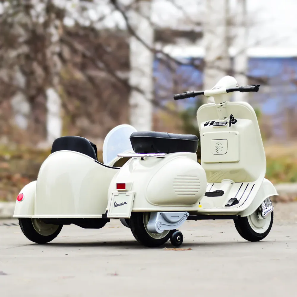 Vespa scooter for to barn 3-9 år - med revers