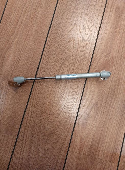 Hovedbilde Hydraulikk pumpe til vegghengt stellebord