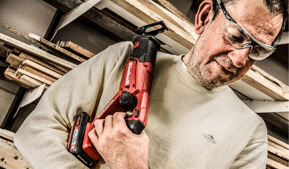 Einhell bajonettsag batteridrevet Power x-change