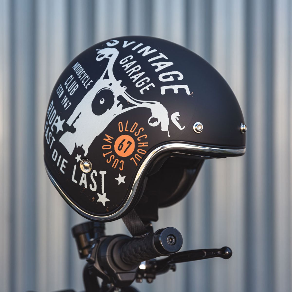 MC-hjelm W-TEC Café Racer - Vintage Garage