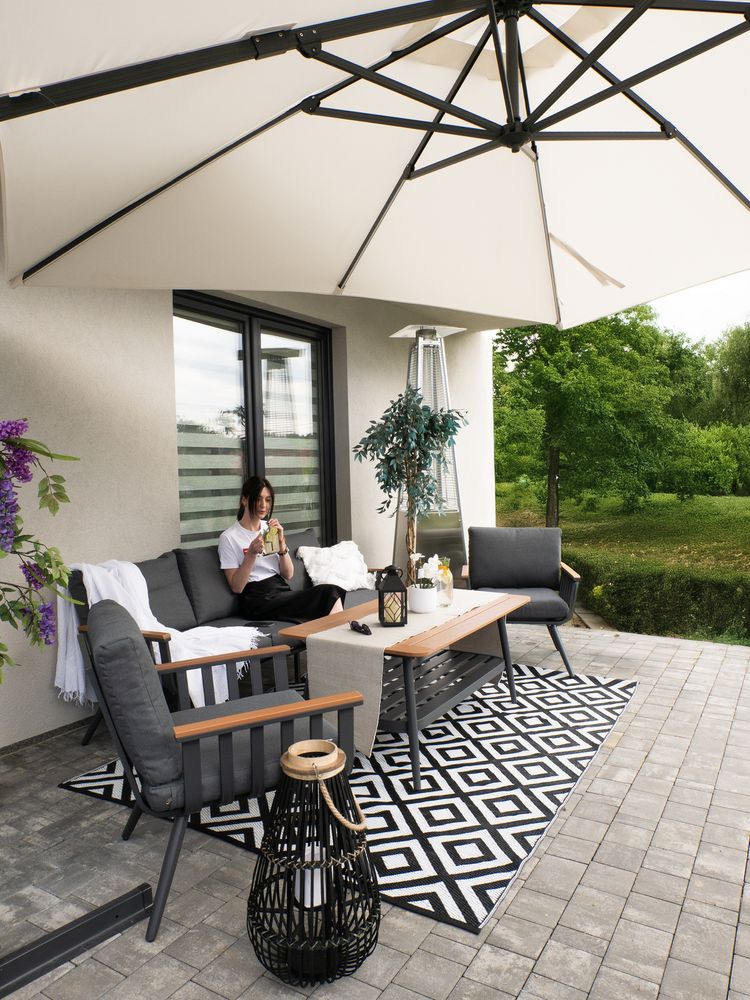 Aluminiums loungesett 4 deler – 3-seters sofa, 2 lenestoler og bord i grå